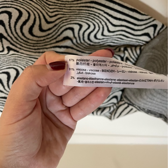 Bershka Strappy Midi Knit Geometric Print Dress Size Medium - Picture 6 of 7